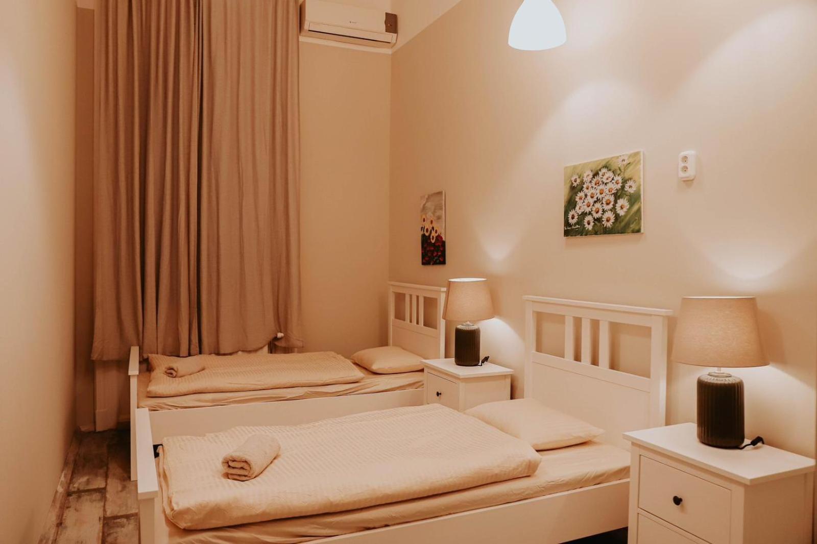 Rooms For Rent In Centre Budapest Exteriör bild