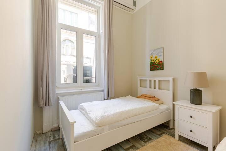 Rooms For Rent In Centre Budapest Exteriör bild